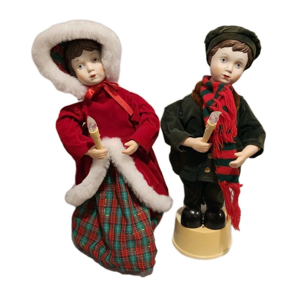 Pair Of Vintage 1988 Funny Toys Co 17" Light-up Musical Christmas Carolers